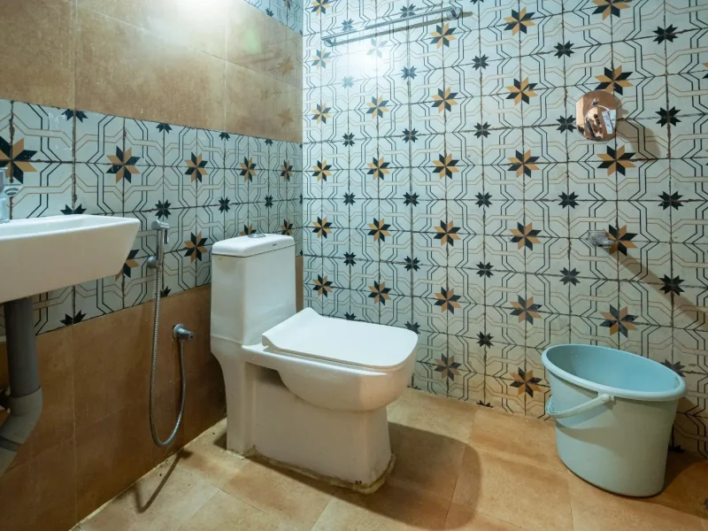Bathroom of Mud House at Kilukka Farms